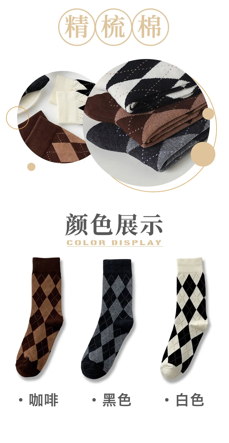 21 Autumn And Winter Models Diamond Grid Socks Girls Fashion Retro Classic Tube Socks Tide Pile Socks