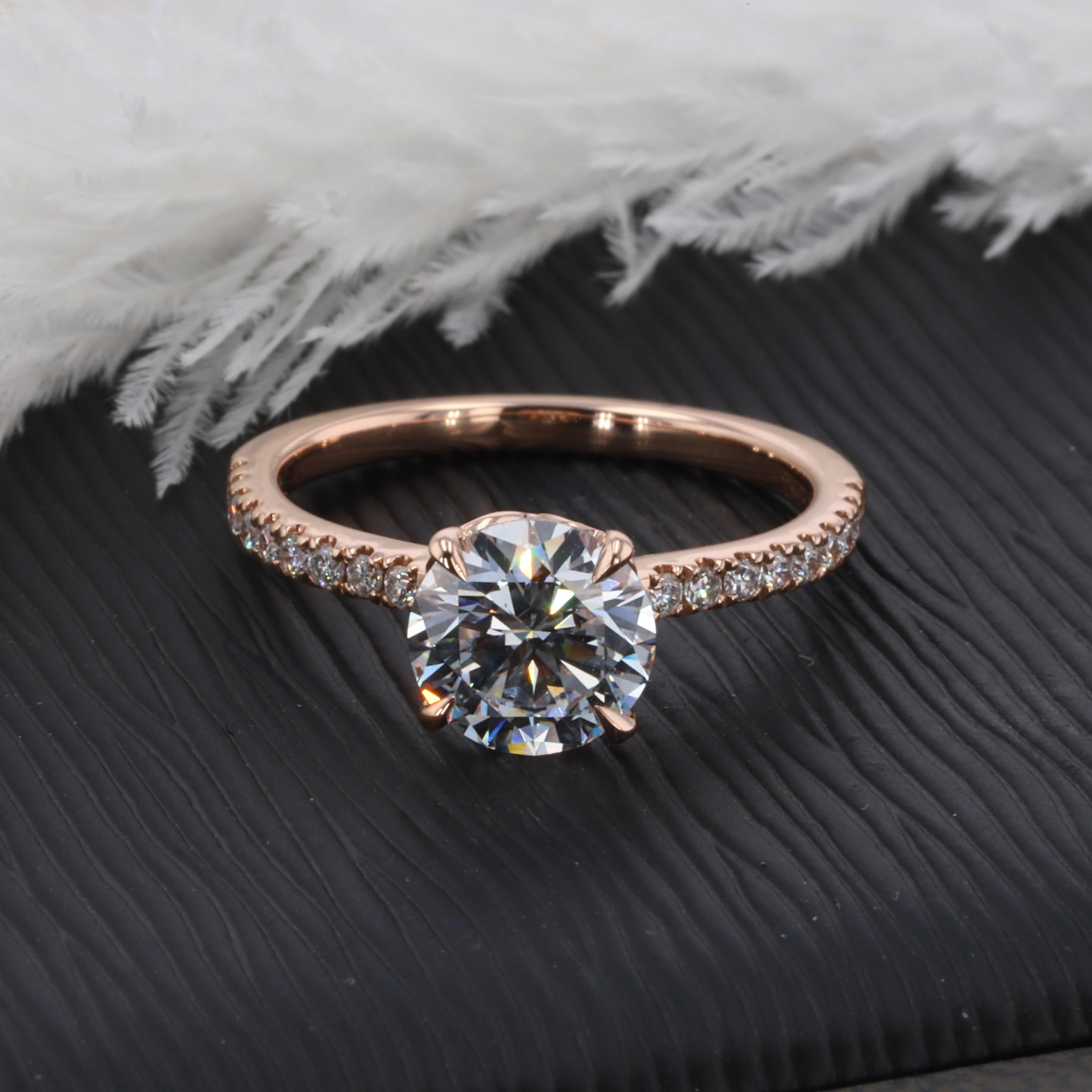 Customized White Rose Gold Engagement Ring 1.5ct DEF Round Moissanite Jewelry