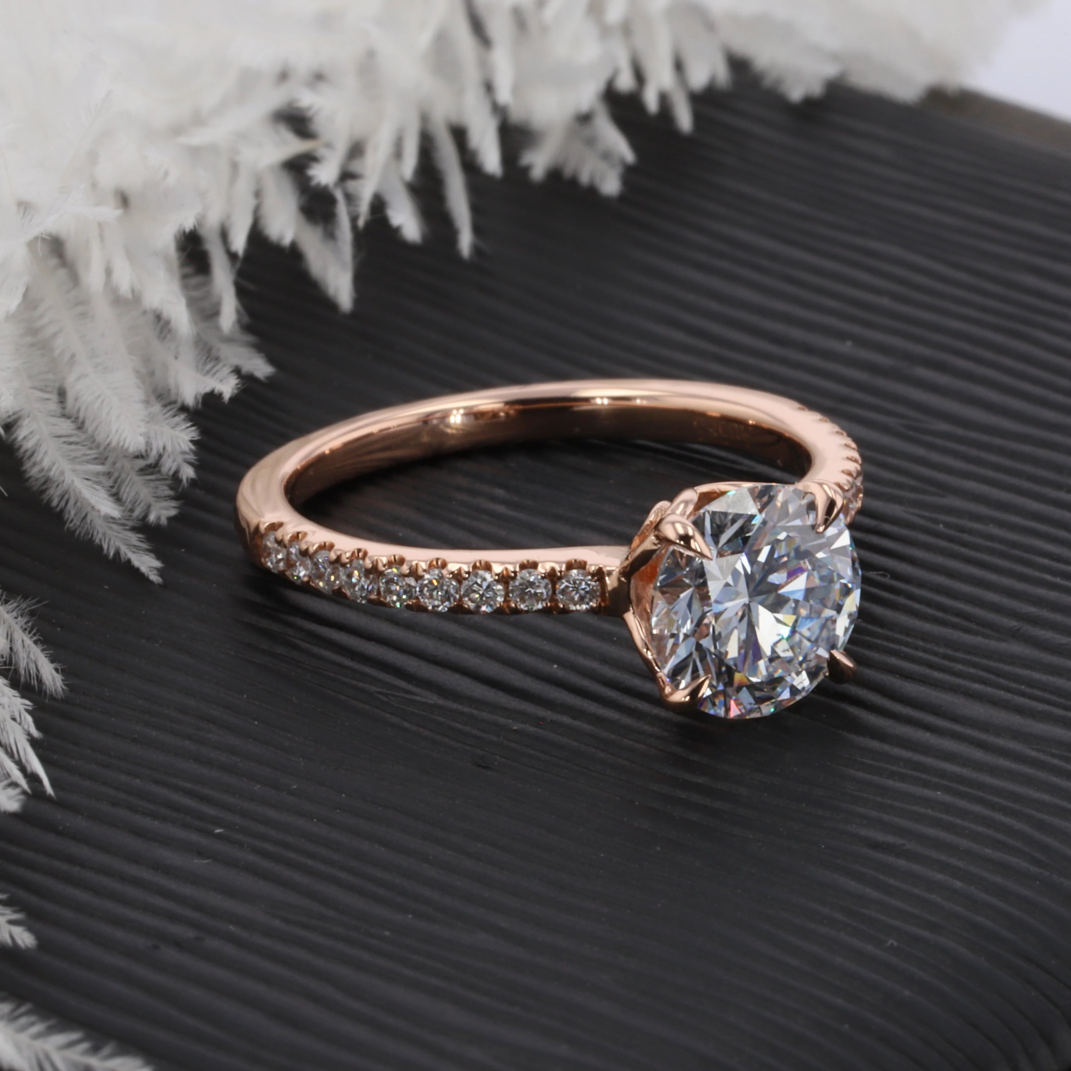 Customized White Rose Gold Engagement Ring 1.5ct DEF Round Moissanite Jewelry