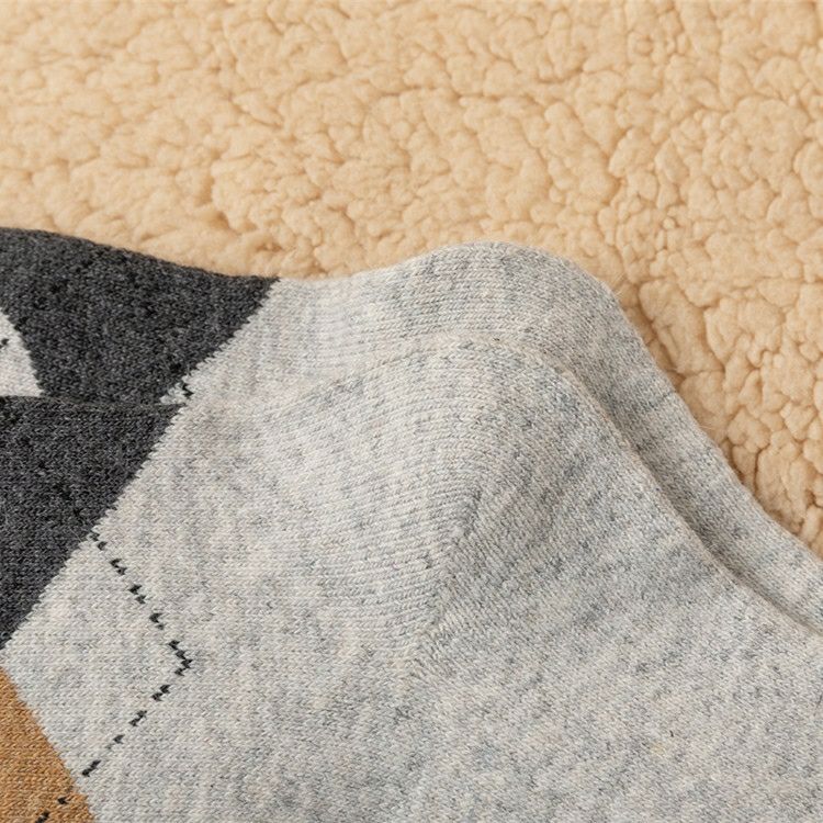 Winter Thick Warm Men's Merino Wool Socks Diamond Plaid Fashion Terry Socks High Quality Harajuku Retro Casual Socks For Men